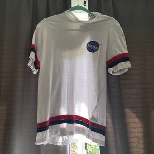 Westy L NASA Off-White Short-Sleeve Hoodie